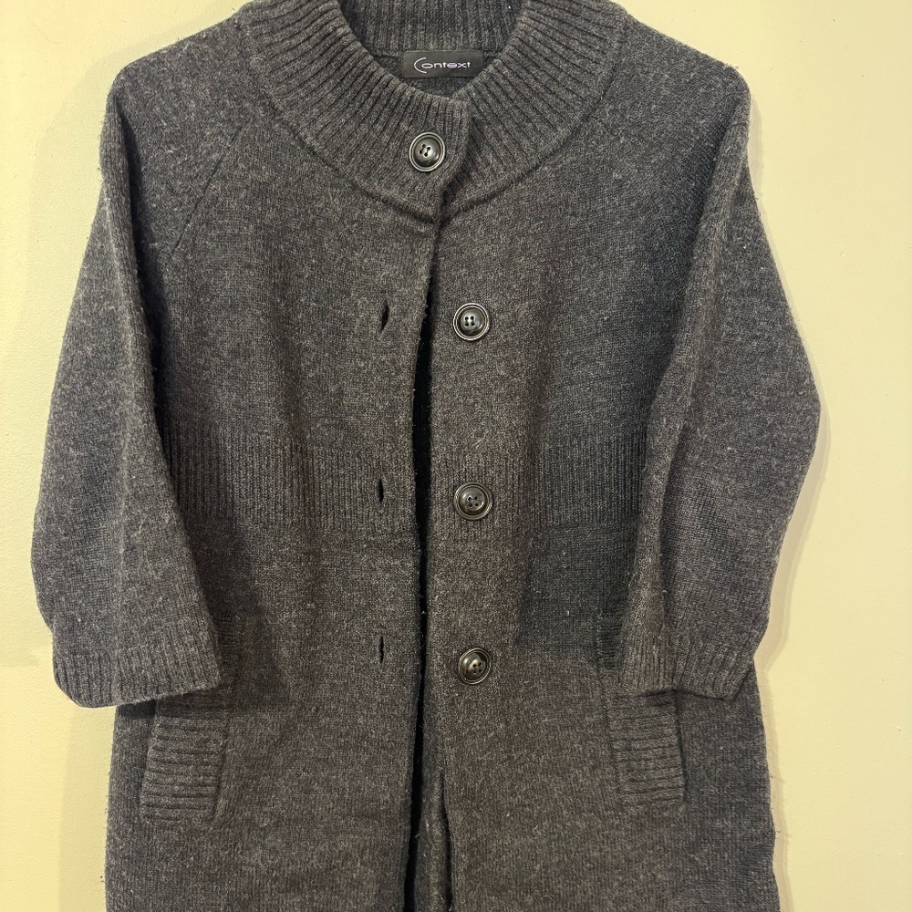 Context (Lord & Taylor) Charcoal Gray Sweater / Size Small / 100% Merino Wool
